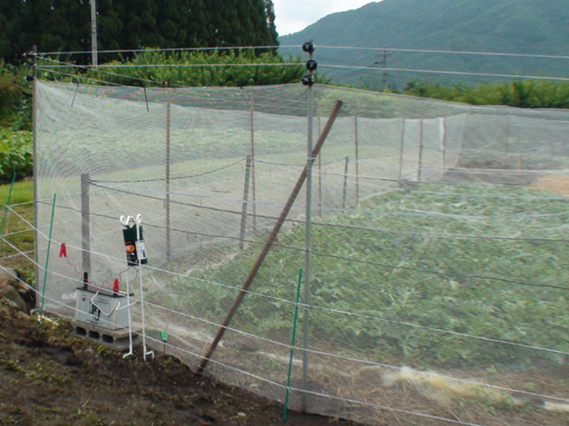 多獣種対策電気柵ネットフェンス（長野式）